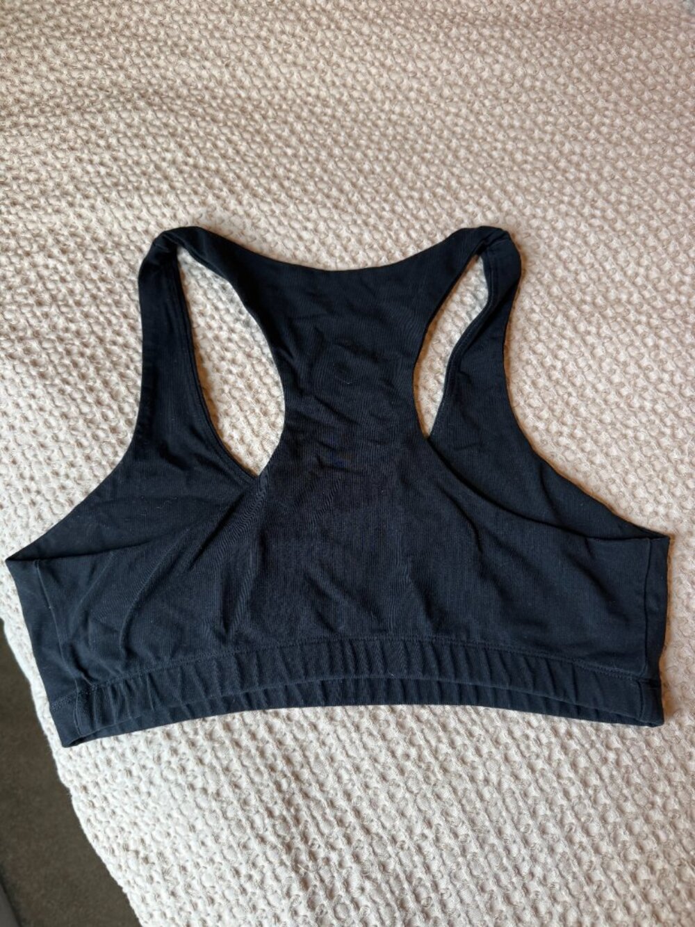 MATE the label Sports Bra - Picture 3 of 4